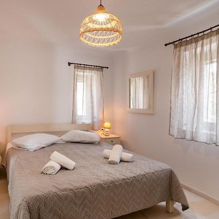 Villa Anneza Nikola Angairiá Exteriör bild